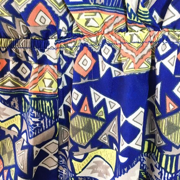 Love Republic Women S Romper Blue Aztec Geometric Batwing V Neck Cinched Waist - Picture 3 of 4